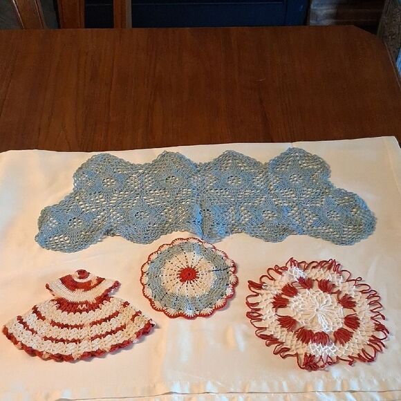 4 Pc. Handmade Vintage Crochet Doilies Set in Blue,Red, & White. - Picture 1 of 12